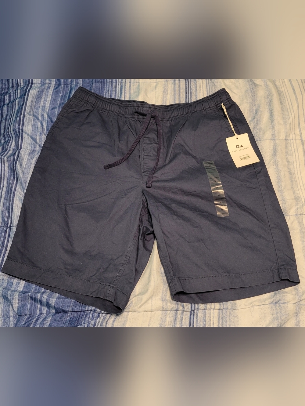 Men's Navy Drawstring Shorts
